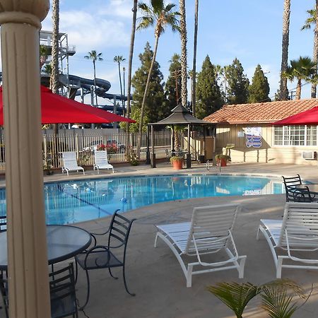 Best Inn & Suites Buena Park Luaran gambar