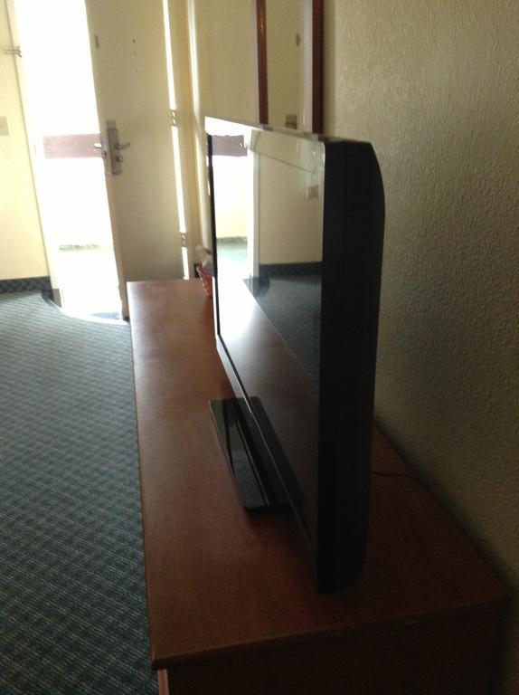 Best Inn & Suites Buena Park Luaran gambar